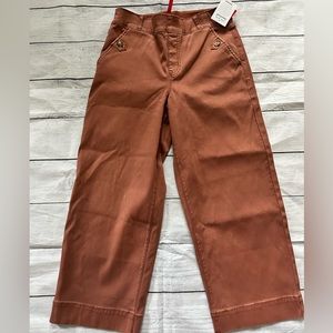 Stretch Twill Cropped Wide Leg Pant
Bronze glow / Petite / M